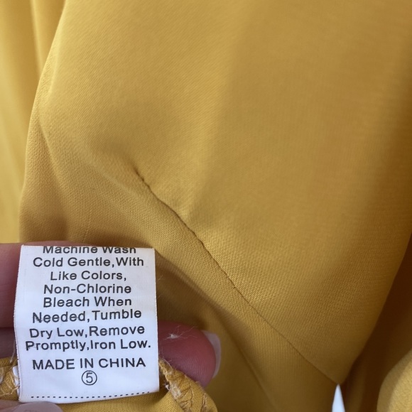 SHEIN Curve Blouse 4XL - Picture 5 of 10